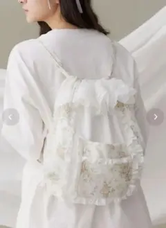 最終値下げ！merry jenny floralレースナップサック リュックのサムネイル