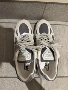 【早い者勝ち】New Balance 991 V2 スニーカーのサムネイル