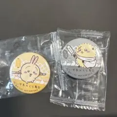 新品未開封 ちいかわ　うさぎ・らっこ　缶バッジ2個