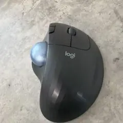 Logitech ERGO M575s トラックボール本体