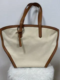 CHARLES &KEITH ジオメトリックキャンバストートのサムネイル