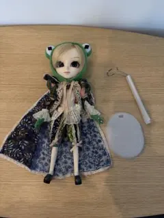 【箱無し】Isul（イスル）／Caros(ケロス)