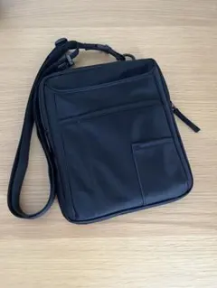 MUJI 無印良品　撥水　再生ナイロン　ペン差し付き　ショルダーバッグ