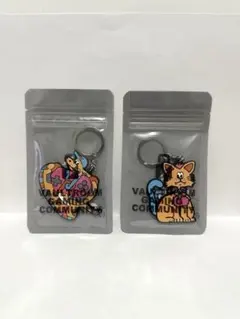 vaultroom キーホルダー　ステッカー vaultroom ボルトルーム ステッカー 2枚セット - メルカリ