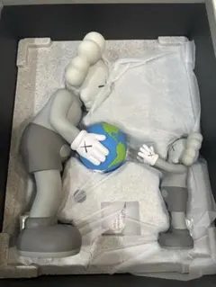 2026年最新】kaws the promiseの人気アイテム - メルカリ