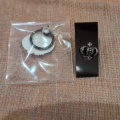即日発送！新品未使用！クラウンモチーフ ピアス(片耳用)とボディピアスのセット