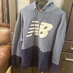New Balance パーカー Lサイズ