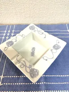 Item thumbnail for item d79e6c07-9c5c-4a3a-8bb1-b511b7320106