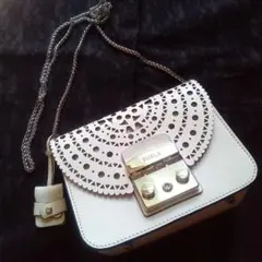 お値下げしました フルラ ボレロ メトロポリス カットワークバッグ