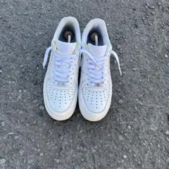 Item thumbnail for item 15e3f965-1803-4ae8-953f-71c37c48e83c