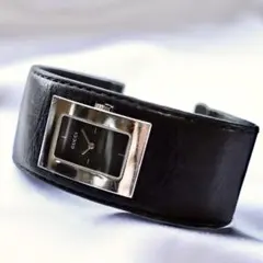 Vintage WALTHAM 手巻き 卵型ケース 黒色文字盤 - メルカリ