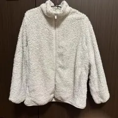 【ユニクロ】XL 白 ボアフリース カジュアル もふもふ　あったかい