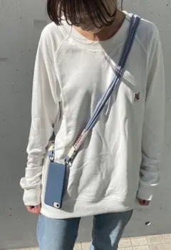 iPhoneケース　iPhone13ケース　ショルダー　紐付き　ブルー　青