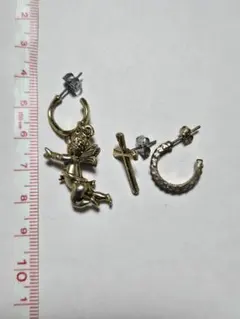 天使チャーム付きピアスセット