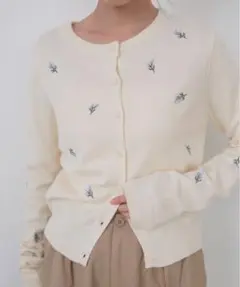 フラワー刺繍ニットカーディガン／アイボリー　リアンLIAN