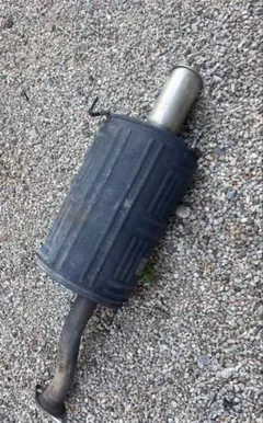 ホンダ　インテグラ　DC5 純正マフラーのサムネイル
