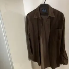 長袖シャツ
