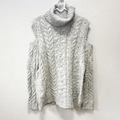 zara ノースリーブ