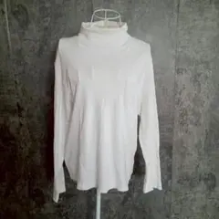 ✨GU✨ジーユー♡長袖Tシャツ♡タートルネック♡綿♡無地♡白♡メンズ(S)