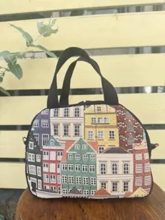 コブラン生地のボストンバッグ