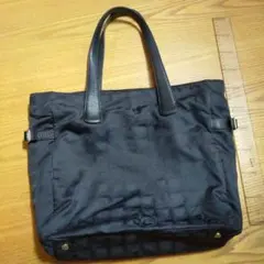 正規品　CHANEL　ニュートラベルライン大きめトートバッグ　ブラック黒シャネル