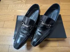 BURBERRY ブラックレザードレスシューズ