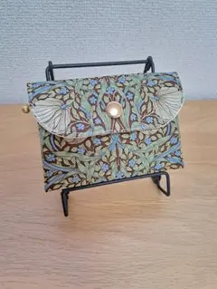 Item thumbnail for item e0493776-5b68-4d3b-9358-2920ea43b7e6