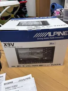 ALPINE X9V 9型 カーナビ 本体のサムネイル