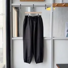 comoli 26SSカナパドローストリングパンツ サイズ2 新品 - メルカリ