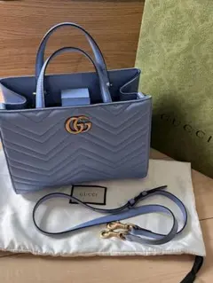 グッチ　GGマーモント　ショルダーバッグ　パール　シルバー GGマーモント〕ミニバッグシルバー レザー | GUCCI公式