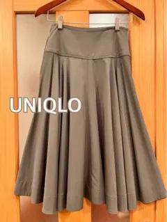 UNIQLO フレアスカート サイドファスナー付き　オリーブ　カーキ　M