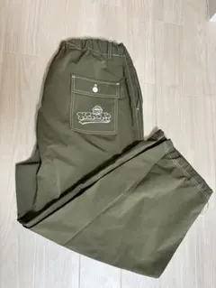 Memory ポケット付きカーゴパンツ オリーブ