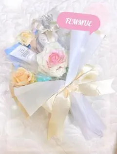 コスメブーケ【Refa/SHIRO】豪華5点｜誕生日/結婚式/ギフト - メルカリ