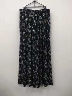 (4) AZUL BY MOUSSY 花柄ガウチョパンツ 黒