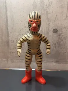 タイガーマスク 1969 ソフビ ぼくらマガジン 梶原一騎 - メルカリ