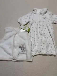 【新品タグ付き】ディズニー　ミニー　ベスト　スリーパー　ベビーベスト　おくるみ