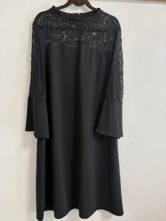 ブラックレースドレス　サイズ38