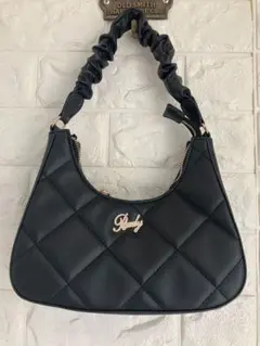 Rady 黒　キルティングハンドバッグ