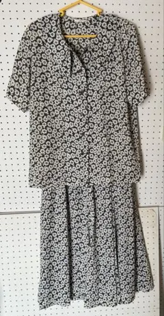 昭和レトロ　花柄セットアップ