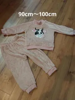 ピンク 牛デザイン フリースパジャマ 上下セット