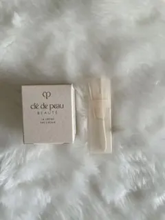 clé de peau LA CREME 5g スパチュラ付き