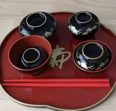 お食い初め用 女の子　2セット　漆塗り器セット