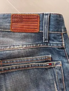 305.HILFIGER DENIM ストレートデニム ダメージ加工のサムネイル