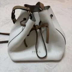 last sale❗️FURLA コスタンザ ショルダーバッグ 巾着バッグ