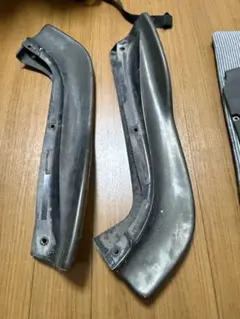 30後期セルシオ　純正　泥除け（中古）シルバー（送料込み） 30後期セルシオ 純正 泥除け（中古）シルバー（送料込み） - メルカリ