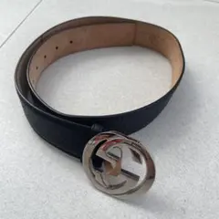 Gucci ブラックレザーベルト ダブルGロゴ