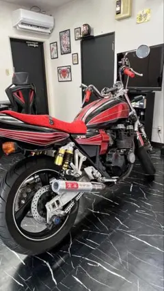 XJR400r rh02j 07のサムネイル