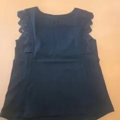 レース付き　ブラックカットソー