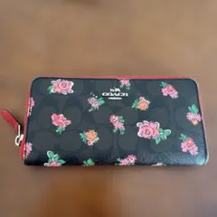 COACH 花柄 長財布