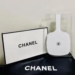 【新品】CHANEL 大きめ 長め ホワイトハンドミラー 箱付き【ノベルティ】